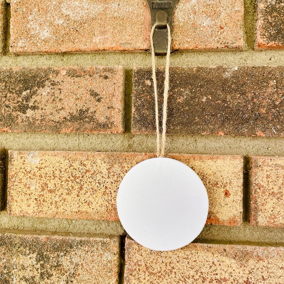 *Daughter Round Cardinal Ornament - Picture 7 of 12